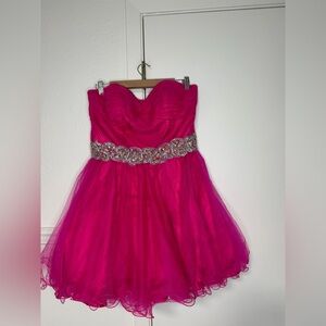 Cinderella Divine  Beaded Tulle Short Dress size 14 new without tag